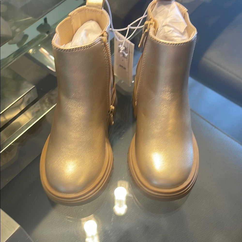 GAP Gold Chelsea Boots with Metallic Finish